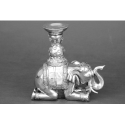 ELEFANTE PORTAVELA PLATA