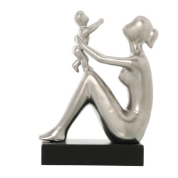 FIGURA MUJER CON BEBE CERAMICA PLATA