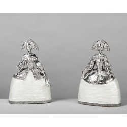 MENINA PLATA Y NACAR