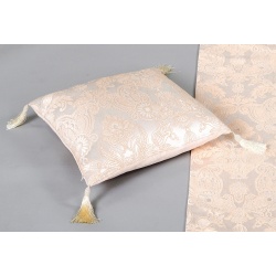 COJIN SATEN BENGALA CREMA CON RELLENO